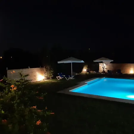 Konukevi Aqua House Denia