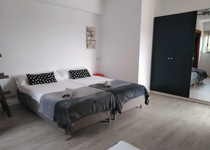 Aqua House デニア