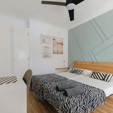 Aqua House Guest house