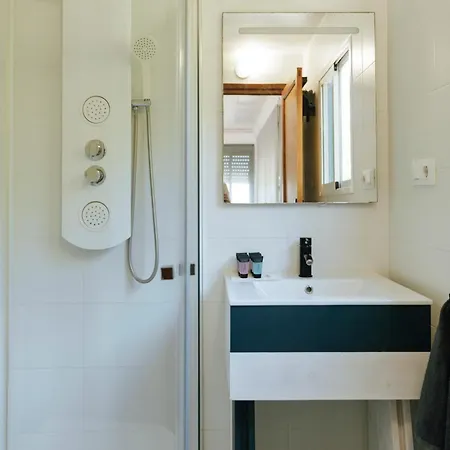 Aqua House Gasthof 2*