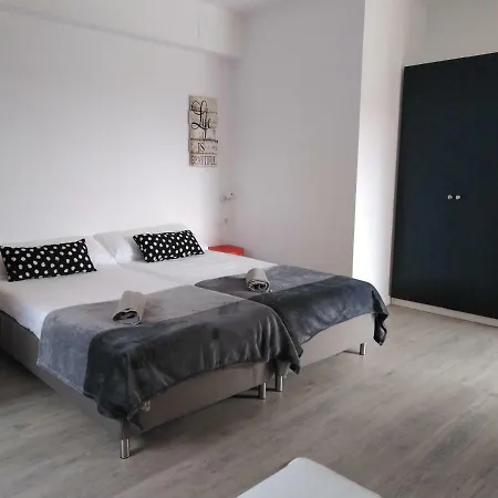 Aqua House Denia